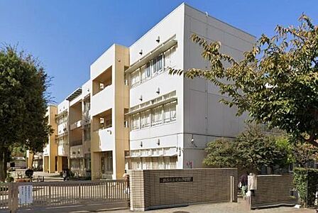練馬区立光和小学校 340m