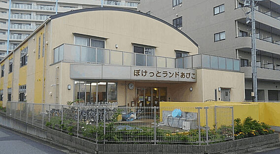 幼稚園、保育園...