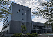 役所「利根町役場まで1603m」
