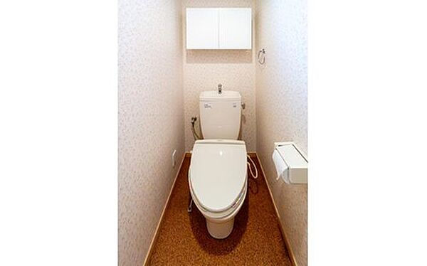 トイレを拡大表示