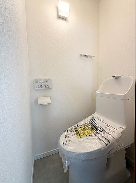 トイレを拡大表示