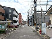 「京都教育大学」まで約1370m・「龍谷大学」まで約1950ｍ！徒歩や自転車で通学可能な距離です♪