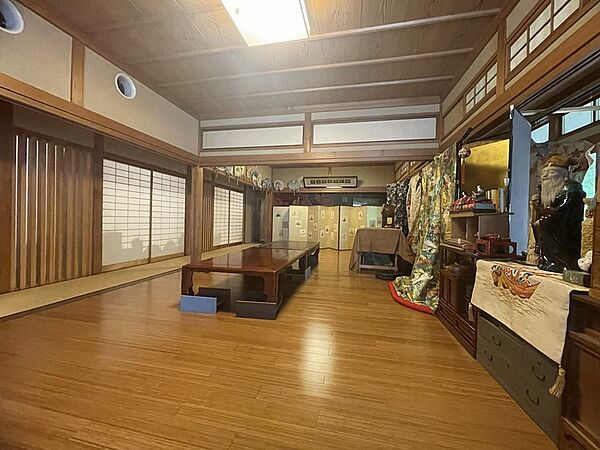 その他を拡大表示