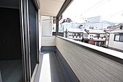 南向きにつき陽当たり良好なバルコニー！お洗濯物も乾きやすいですね♪