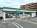 ファミリーマー...