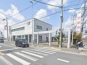 京都銀行東亀岡支店 640m