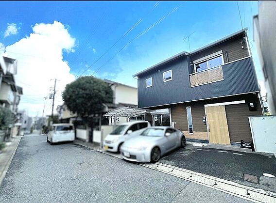 物件前面道路。...