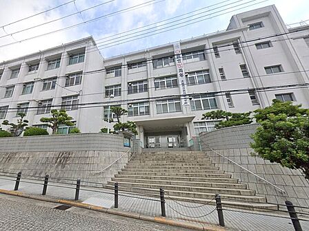 大阪市立真田山小学校
