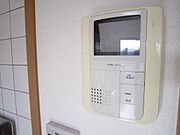 安心のモニター付きインターホン！
