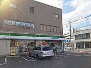 ファミリーマート 河内長野向野店（537m）