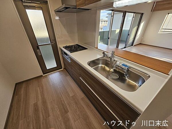 キッチンを拡大表示