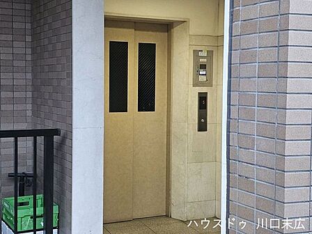 エレベータ