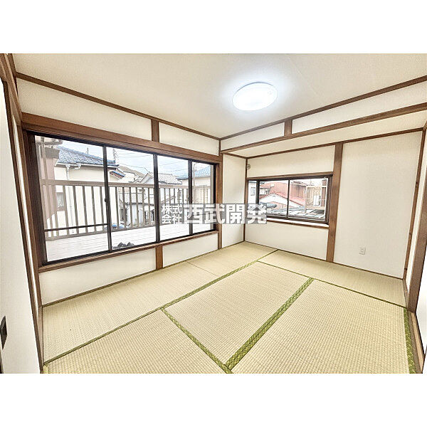 室内を拡大表示