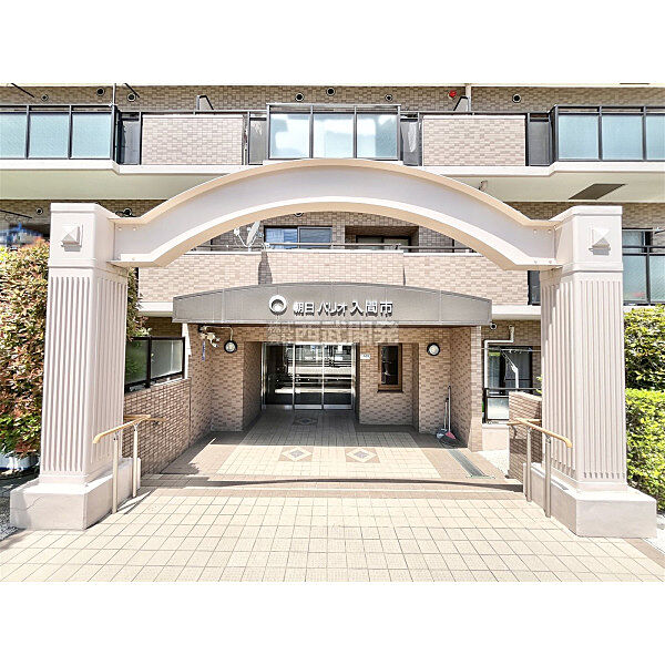 エントランスを拡大表示
