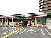 セヴンイレブン　堺上野芝3丁店 210m