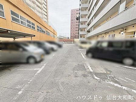 敷地内駐車場