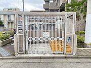 敷地内ゴミ置き場