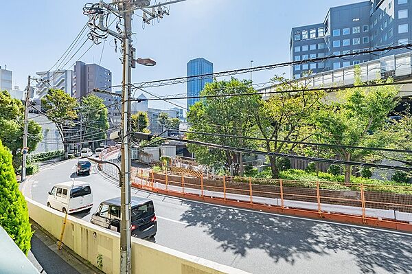 バルコニーを拡大表示