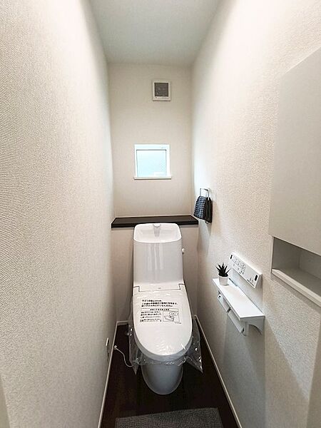 トイレを拡大表示