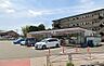 周辺：セブンイレブン伊勢原石田店（794m）