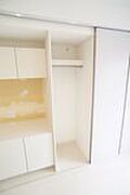 多めの収納でお部屋が広く使えます。