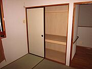 2階　和室　押入
