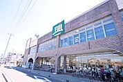 Fuji寒川店（323m）