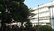 北の台中学校まで400m