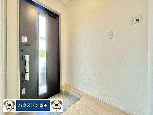 玄関を拡大表示