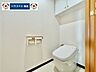 トイレ：スッキリとした空間のトイレです。