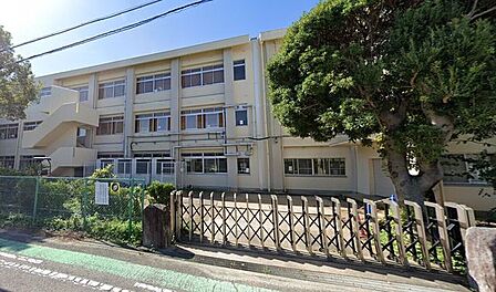 六名小学校 1300m