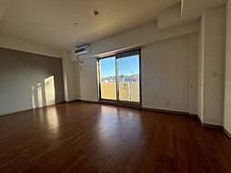 CONTENTO鈴蘭台 3階2LDKのリビング/ダイニング