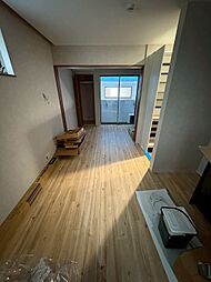 アルクグレイス 2階1LDKのリビング/ダイニング