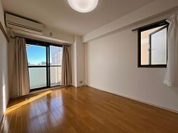 リュミエール森南 8階1Kのリビング/ダイニング