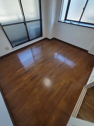 FUN FACTORY千里山 4階1DKのリビング/ダイニング