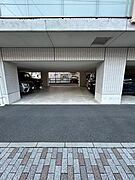 屋根付き駐車場あります！
