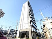 外観　オートロック　宅配BOX　防犯カメラ