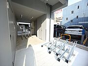 屋根付き駐輪場
