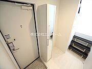 玄関　シューズボックス付