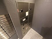 宅配BOX　不在時に荷物の受け取りが可能です