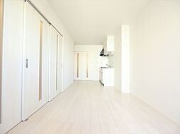 名古屋市営鶴舞線 上小田井駅 徒歩7分の賃貸アパート 3階2LDKのリビング/ダイニング