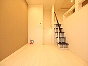 洋室6帖　ロフト6.3帖（寝室にも使えます）　同仕様写真