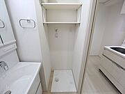 脱衣所　室内洗濯機置き場