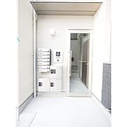 オートロック付　宅配BOX有り