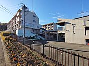 玉川中学校 1350m