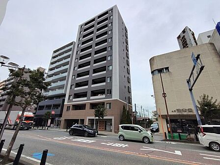 鉄筋コンクリート造12階建