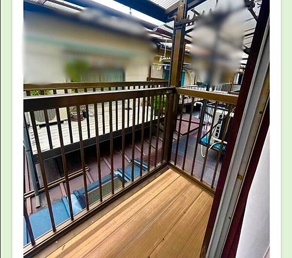 バルコニーを拡大表示