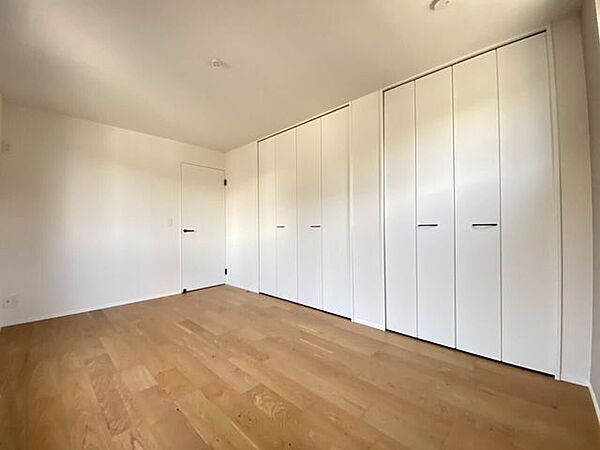 洋室を拡大表示