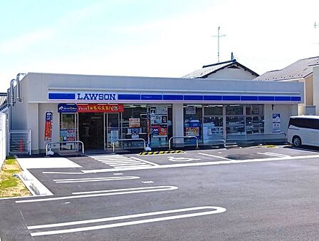 ローソン向日楓畑店 690m
