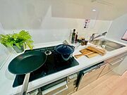 キッチンは食器洗い乾燥機付きです♪後片付けの負担が軽減され、家事効率を高めます♪